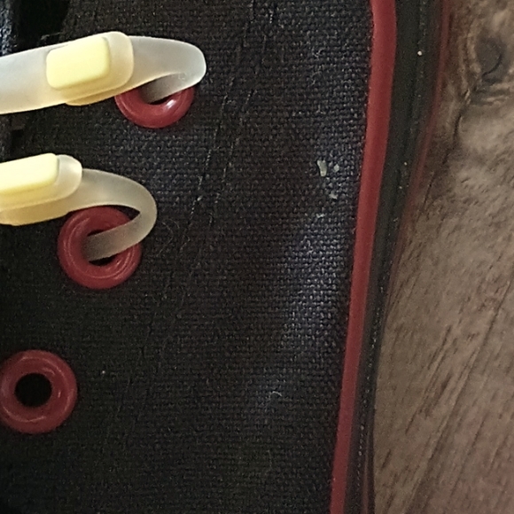 CONVERSE Low Top NWOT - Picture 7 of 7